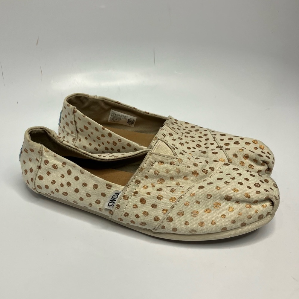 Toms cream with gold dots flats slip on shoes size 8